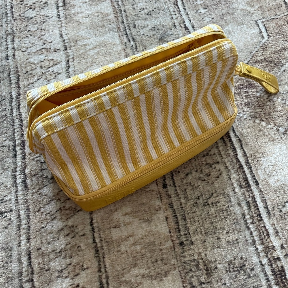 BEIS Dopp Kit in Honey Stripe - Limited Edition Sold Out - Picture 7 of 13